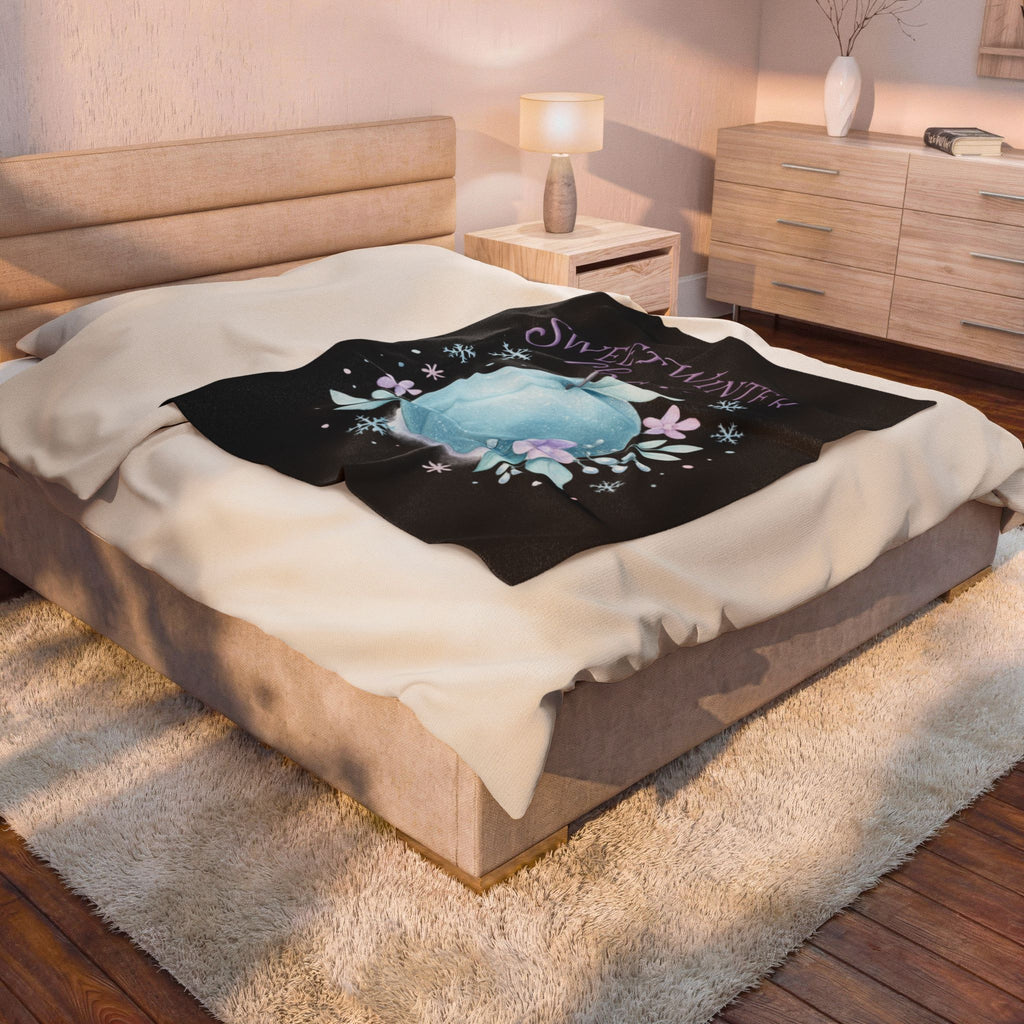 "Sweet Winter Charm" Blue Apple Cozy Velveteen Plush Throw