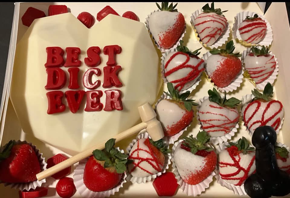 Breakable Heart and Berry Box